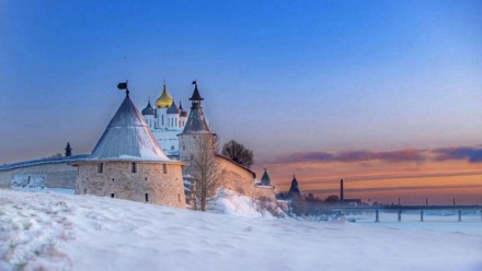 Фото: Вечерняя экскурсия по рождественскому городу «Псков в зимнем сиянии» с посещением пивоварни